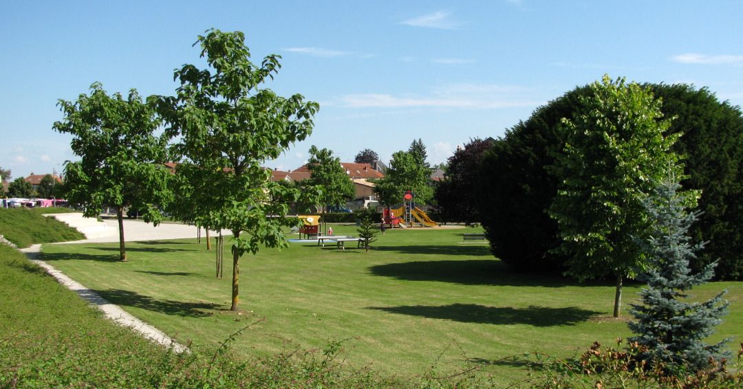 Aire de camping-car - Revigny-sur-Ornain — photo 7